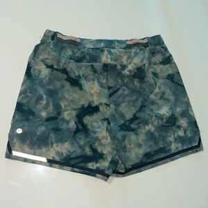 Lululemon Men’s Shorts, Size XL